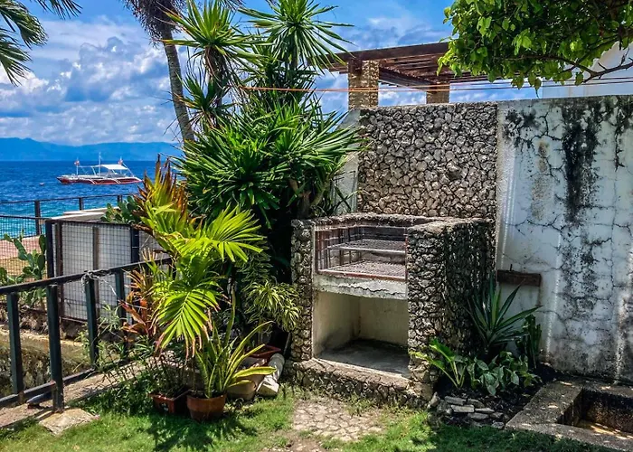 Beachfront In Panagsama *
